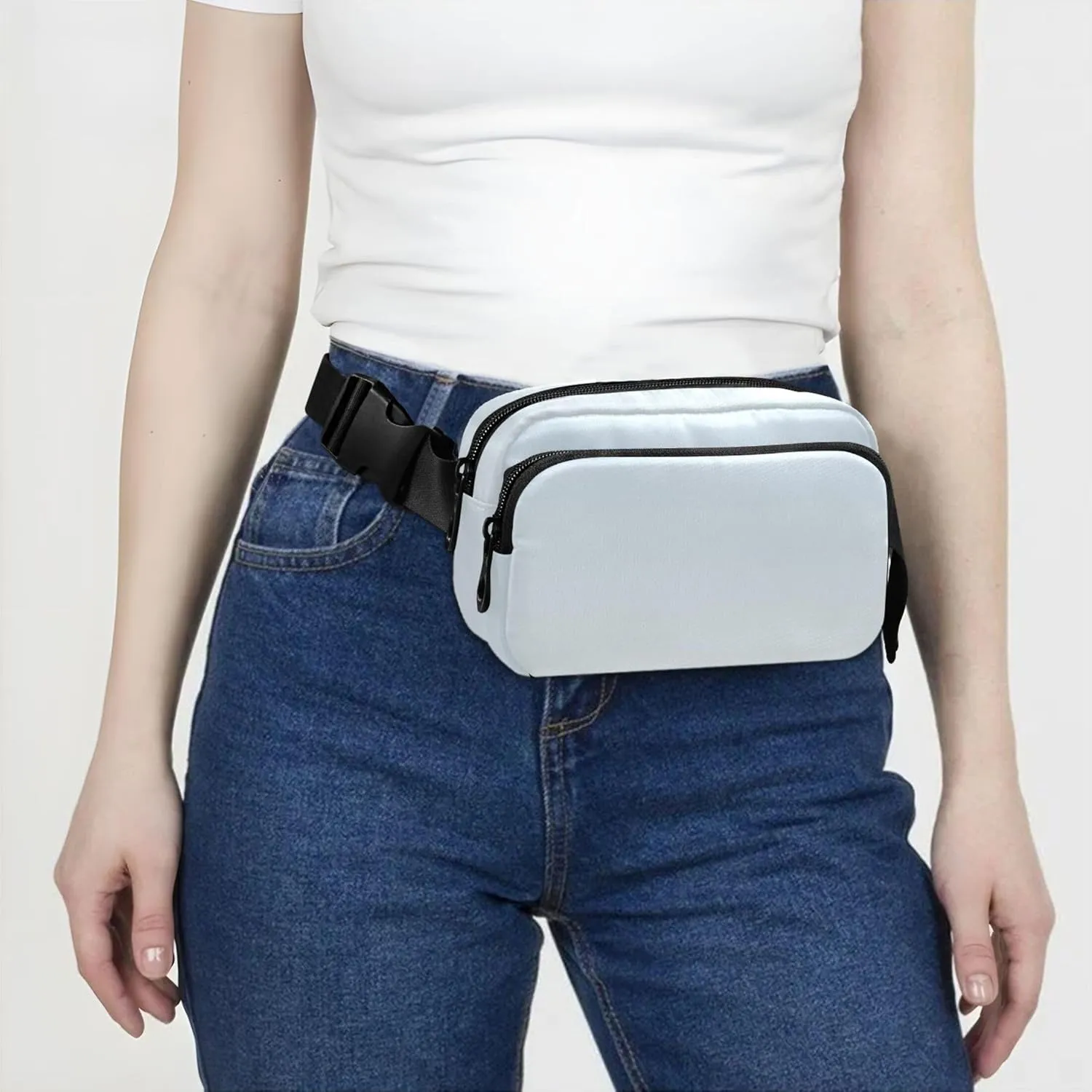 Blue White Ombre Fanny Packs for Women Waterproof Everywhere Belt Bag Funky Crossbody Waist Bag