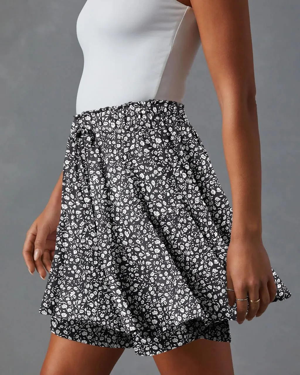 onlypuff Flowy Shorts for Women Chiffon Ruffle Skorts Mini Skirts for Teen Girls