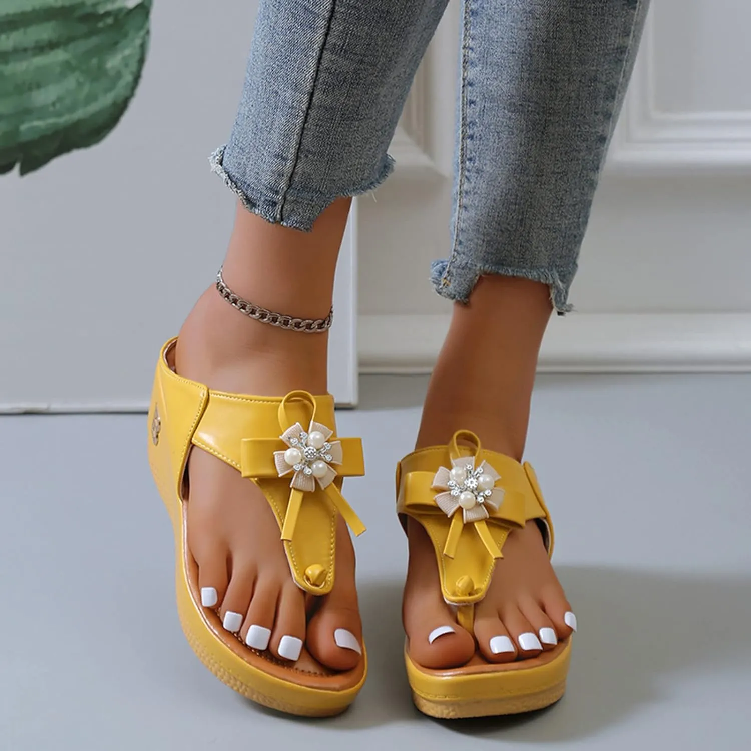 Orthopedic Closed Toe Sandals for Women Arch Support Black Walking Shoes Women Dressy Beach Sandals for Women Dressy Slides Hiking Sandals Women Walking Shoes Women Trendy Tan Sandals for Women Flat