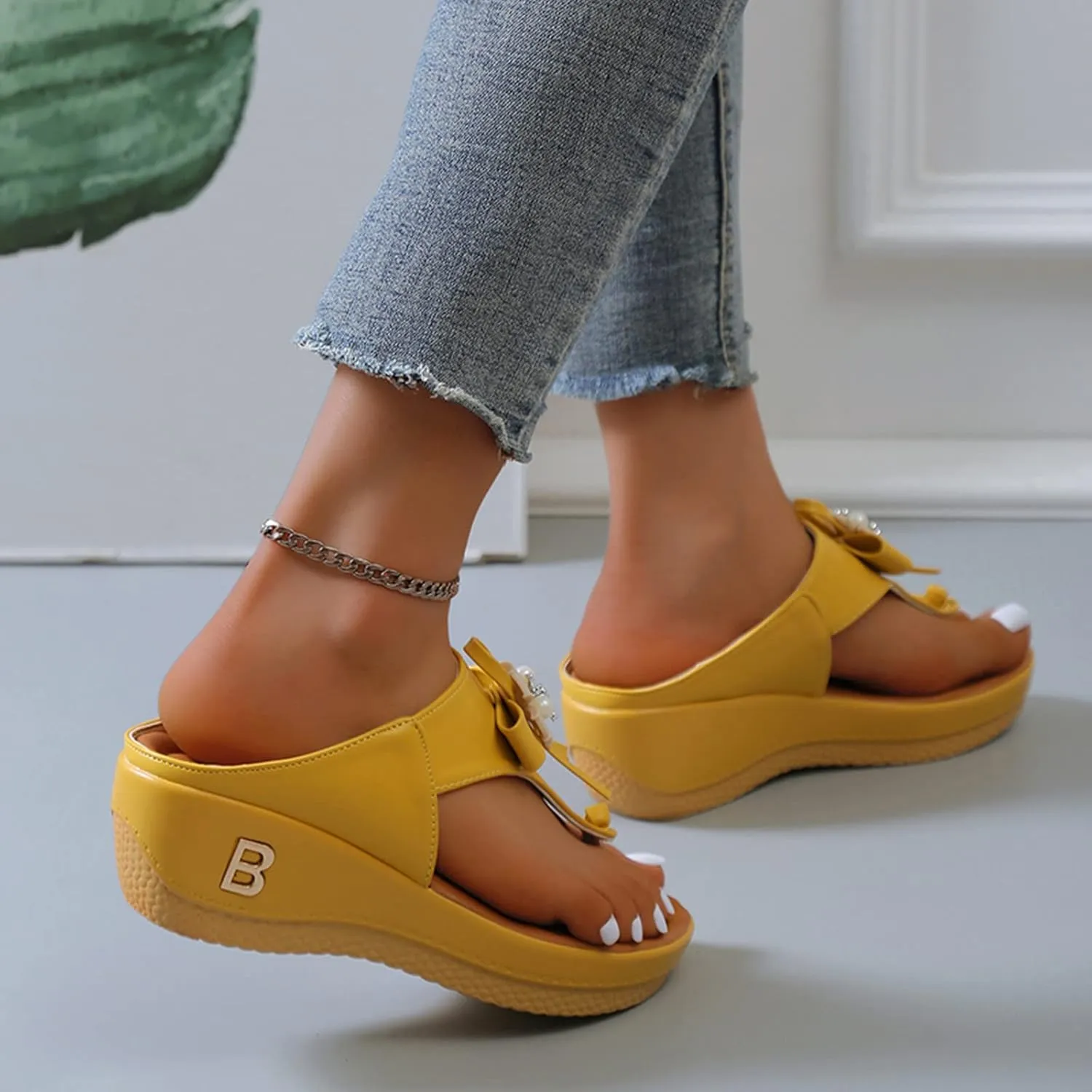 Orthopedic Closed Toe Sandals for Women Arch Support Black Walking Shoes Women Dressy Beach Sandals for Women Dressy Slides Hiking Sandals Women Walking Shoes Women Trendy Tan Sandals for Women Flat