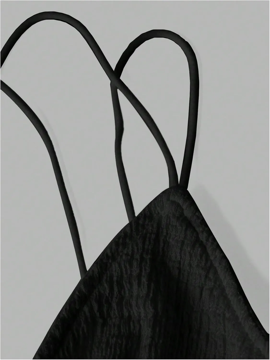 OYOANGLE Women's Criss Cross Back Cami Top Spaghetti Straps V Neck Textured Camisoles