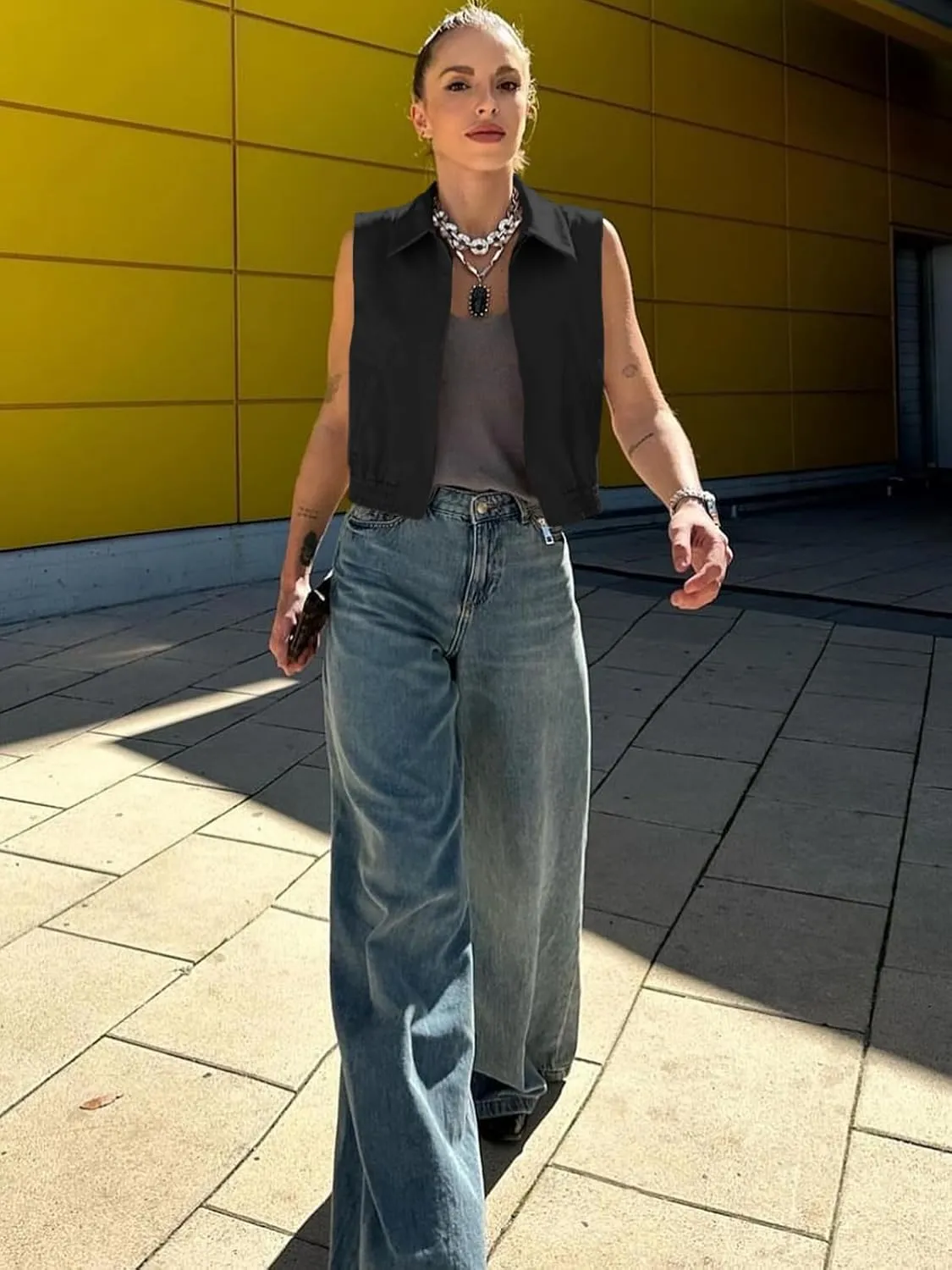 Tankaneo Womens Cropped Cargo Vest Tops Summer Trendy Sleeveless Zip Up Jacket Y2k Going Out Elastic Hem Outerwear