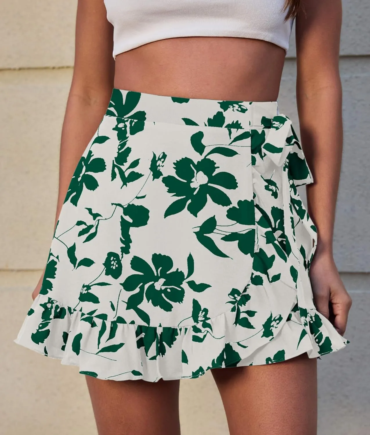 Women's Floral Ruffle Hem Wrap Shorts Casual Summer Elastic Waist Tie Front Zip Up Skirts Skorts 2025